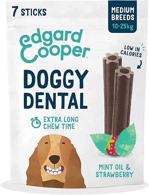 Edgard & Cooper Natural Medium Dog Dental Stick Treats 7 Chew Sticks Dental Hygiene Mint & Strawberry, One per Day, Low Calorie, Long Chewing Effectiveness, Fresh Breath