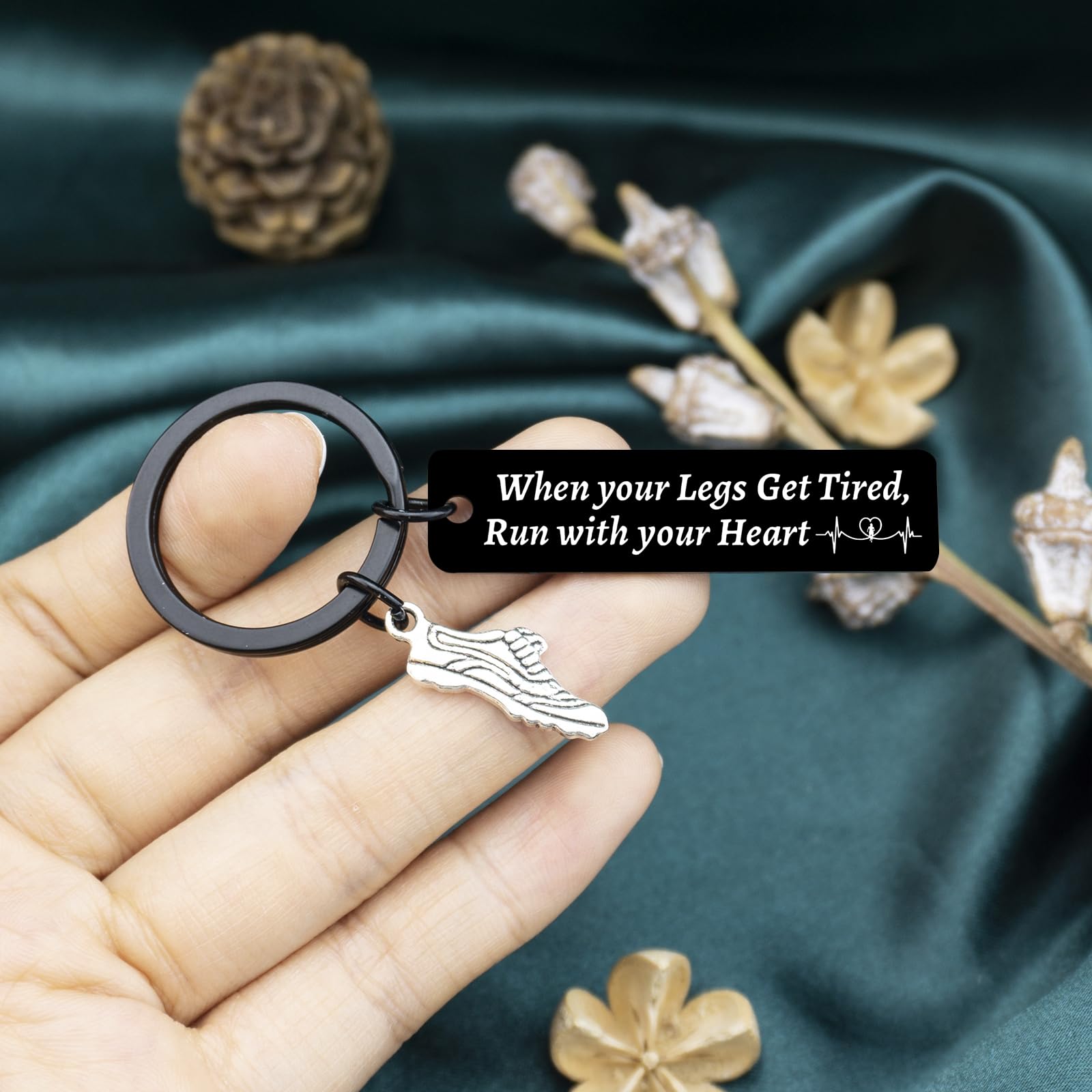 Running Gifts Cross Country Running Gifts For Runners Men Women Track And Field Marathon Running Accessories For Women Men Fitness Gym Runner Athletic Trainer Gift