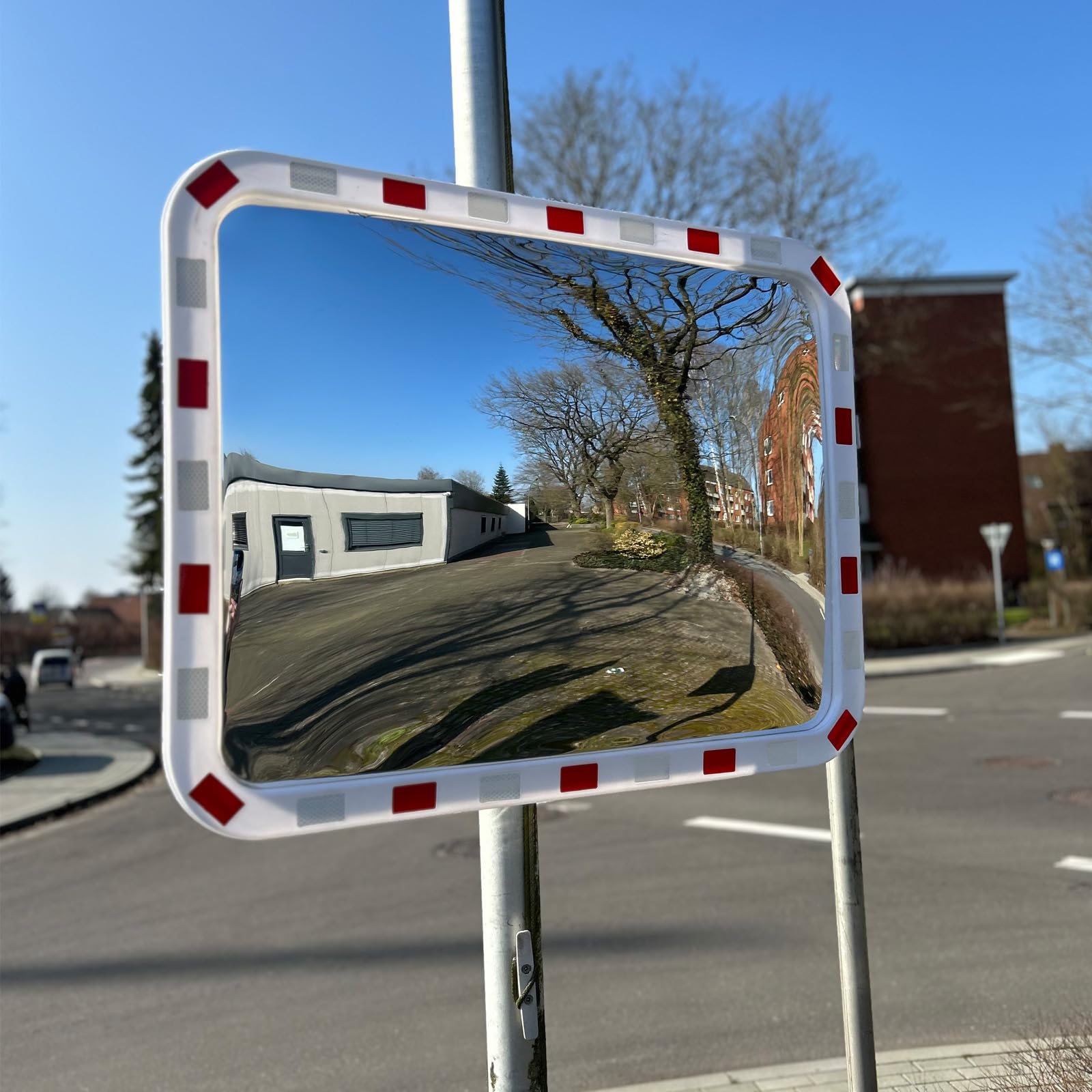 TRUTZHOLM Verkehrsspiegel eckig rot/weiß 60x80 cm Sicherheitsspiegel für innen und Außen
