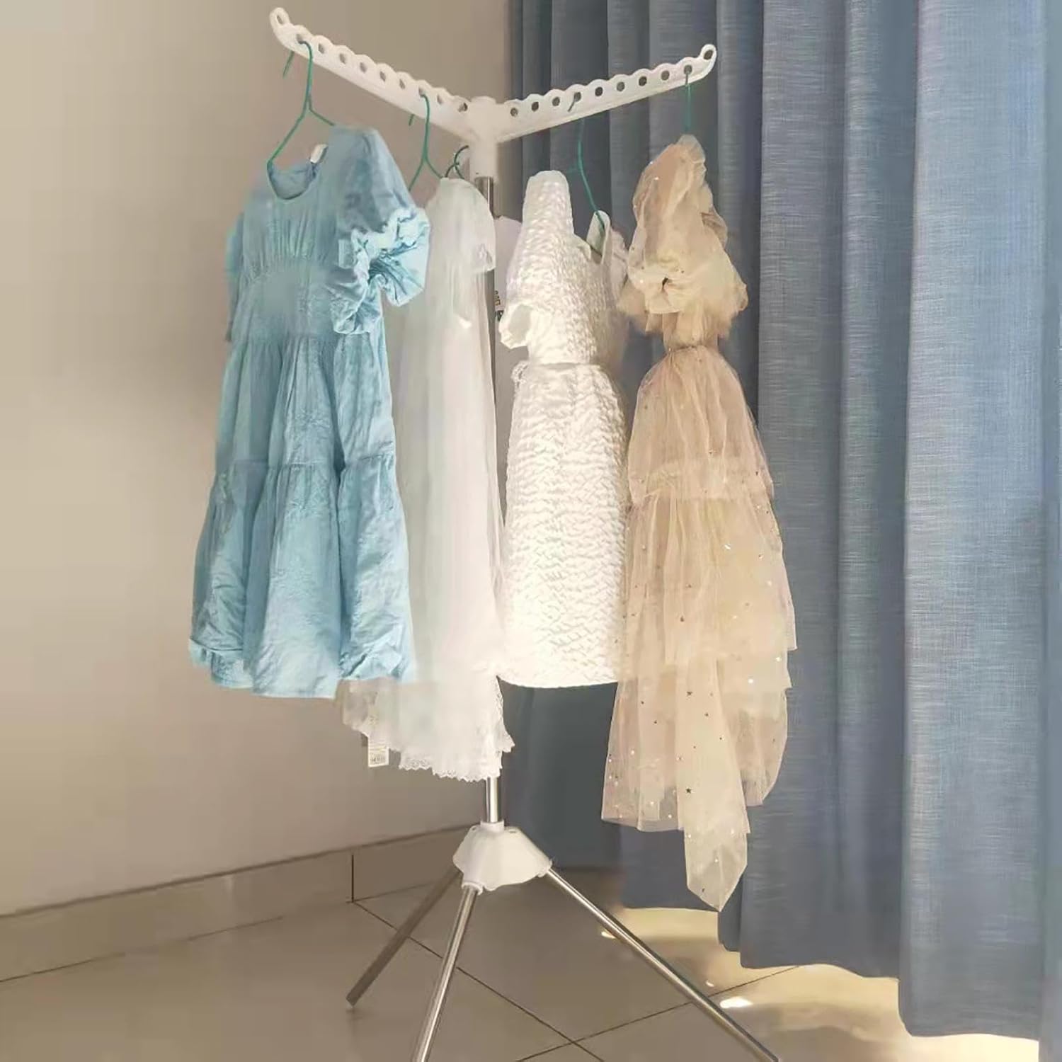 Portable Tripod Clothes Drying Rack with 3 Rotatable Arms Indoor Outdoor Garment Rack for Laundry Steamer Hanger Stand Space Saving Foldable Design