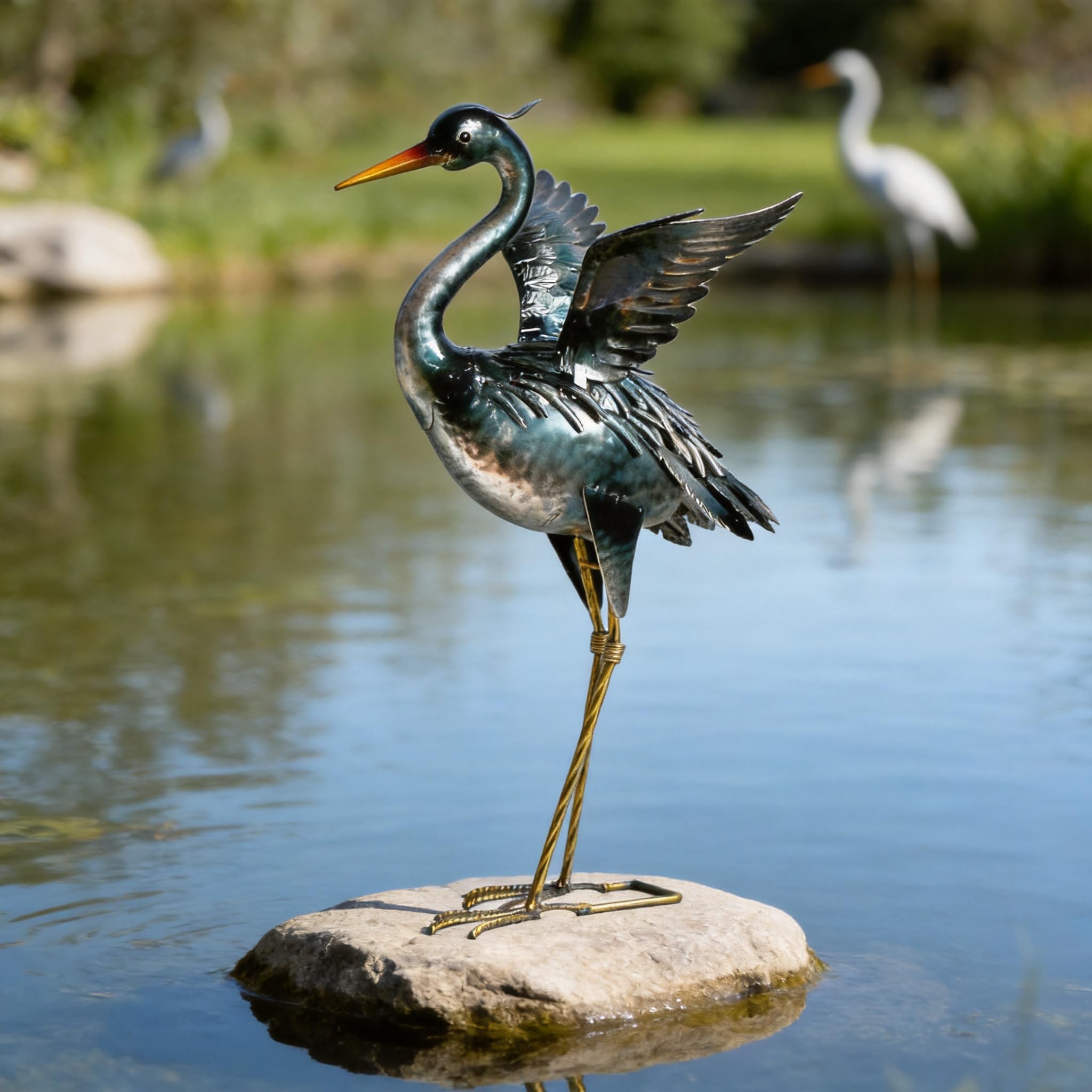chisheen Crane Garden Statue Sculpture Metal Heron Outdoor Decoration Yard Art Bird Decoy for Backyard Pond Patio Porch Lawn Decorations