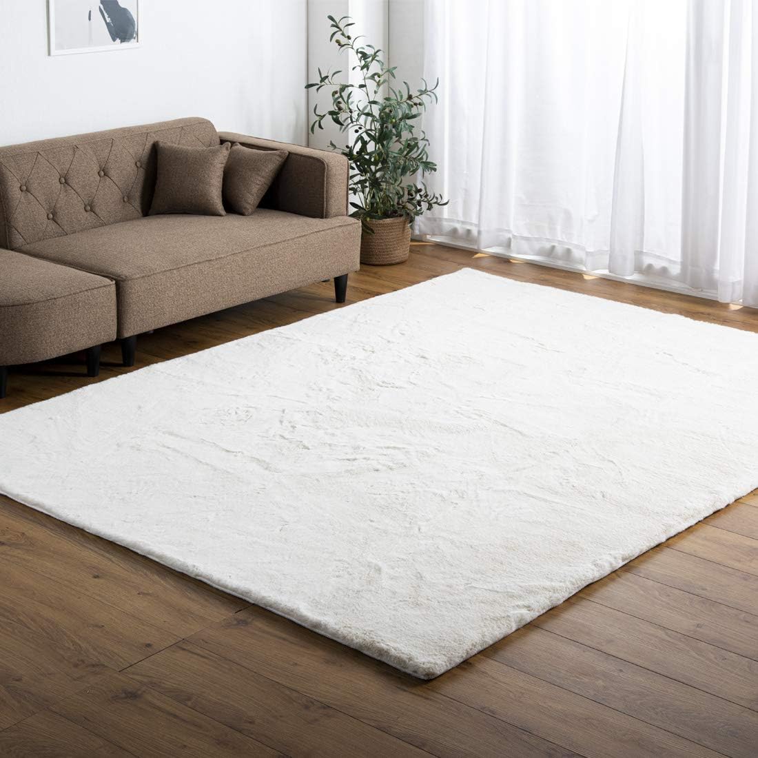 ラビットファー調 ラグ 200×200 正方形 毛足 30mm ホワイト ラビットファー調 ラグ 200×200 正方形 毛足 30mm ホワイト