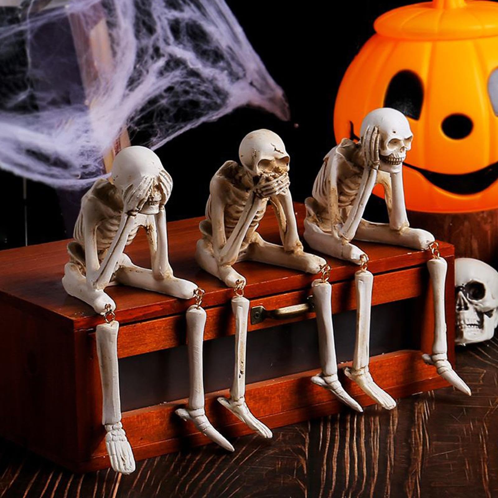 Esqueleto del Halloween 3 Figuras Sentadas Realistas