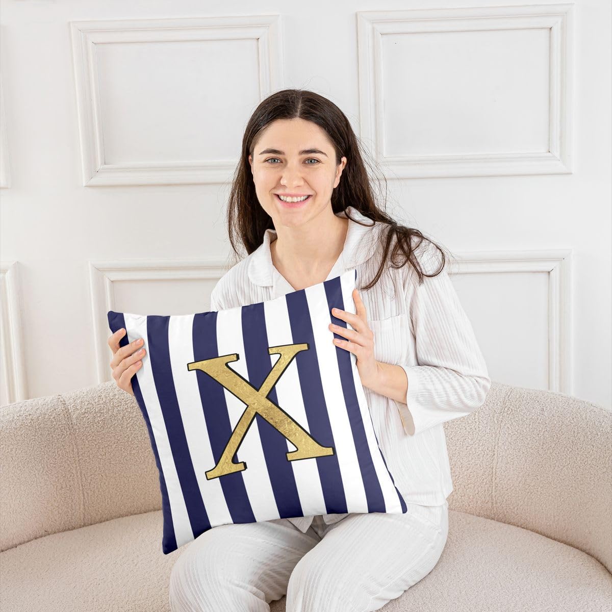 Homemissing Set di 4 federe per cuscini quadrate con monogramma lettera X, a righe blu navy, con iniziale in lamina d'oro, personalizzate, tema classico preppy, 45 x 45 cm