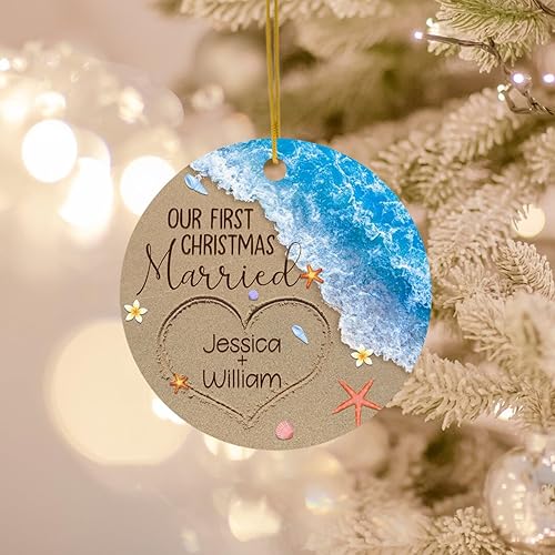 Miniatura 6 de Adorno personalizado de playa casada con nuestra primera Navidad, mar 2024, adorno de Navidad personalizado recién casado, regalos de boda en la