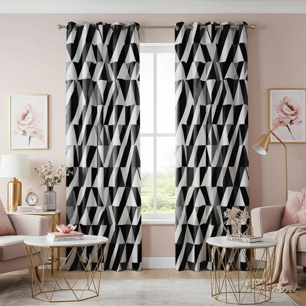 Rideaux géométriques modernes noirs et blancs pour fenêtre de salon