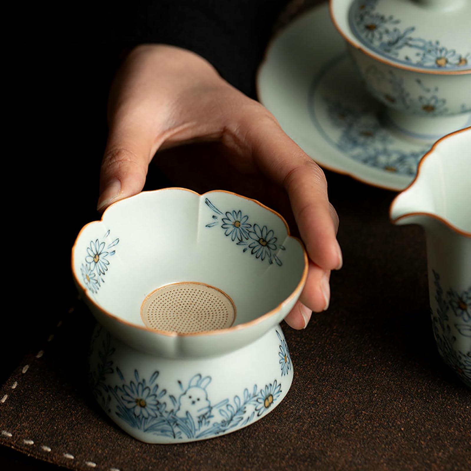 Chinesisches Retro-Schüssel-Set aus Keramik, blau und weiß mit Deckel – Schale mit Deckel, wilde Chrysanthemen-Hase