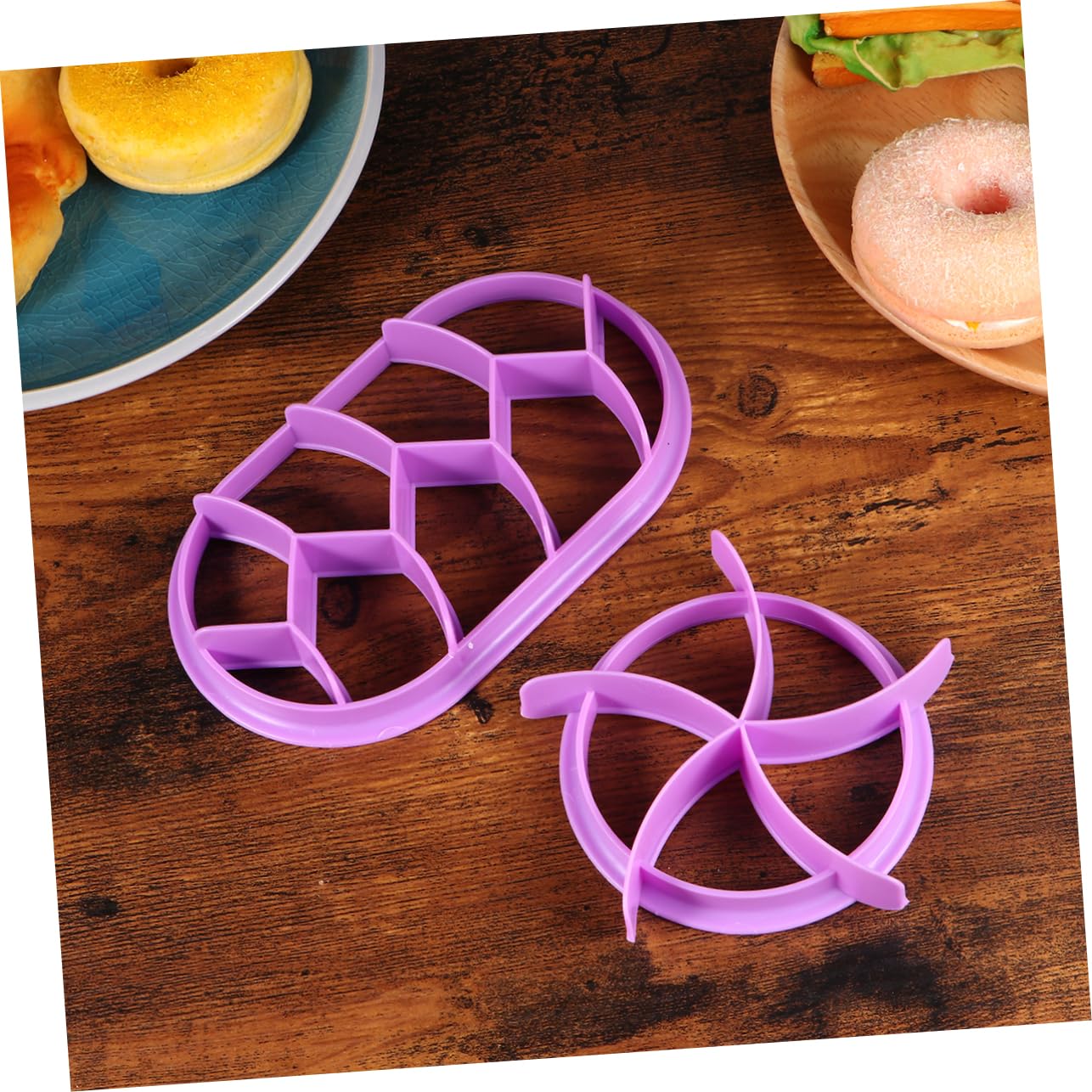 VICASKY 2pcs Bread Press Plastic Pastry Cutters for Baking Round Oval Mold in Non- to Bread Extrusion Tools for Home Bakery Use