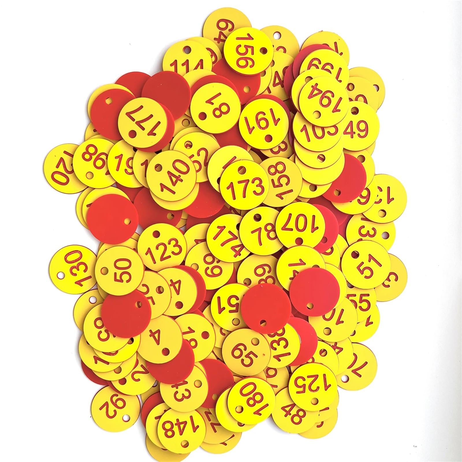 Plastikowe zawieszki z numerami