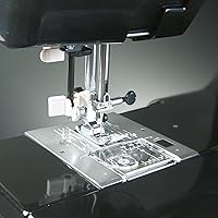 Vista 10 de Máquina de coser Janome Heavy Duty HD-3000 Black Edition con kit de acolchado de bonificación de 6 piezas