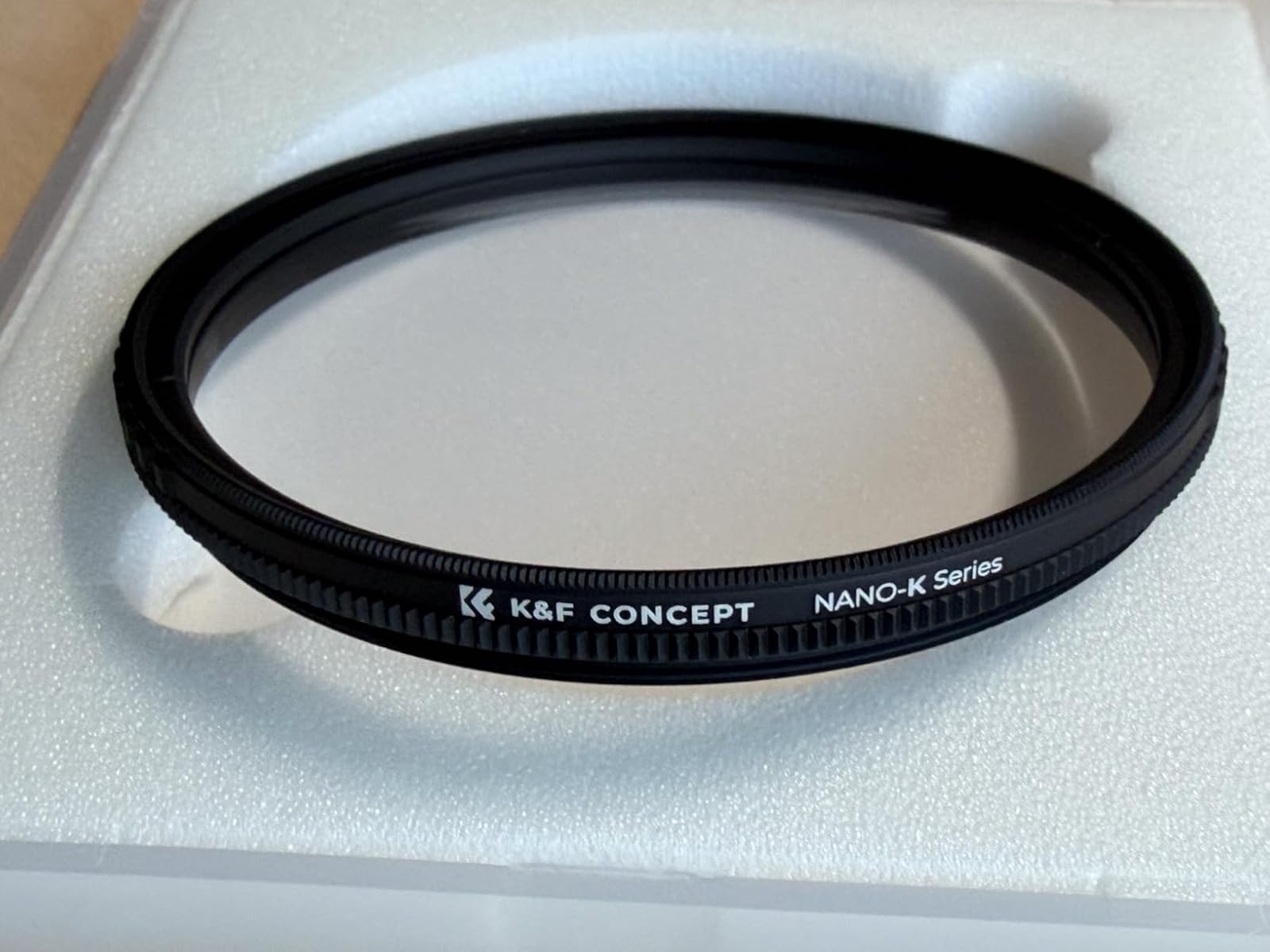 Extraordinary filter, especially for photography of objects with background lights...?