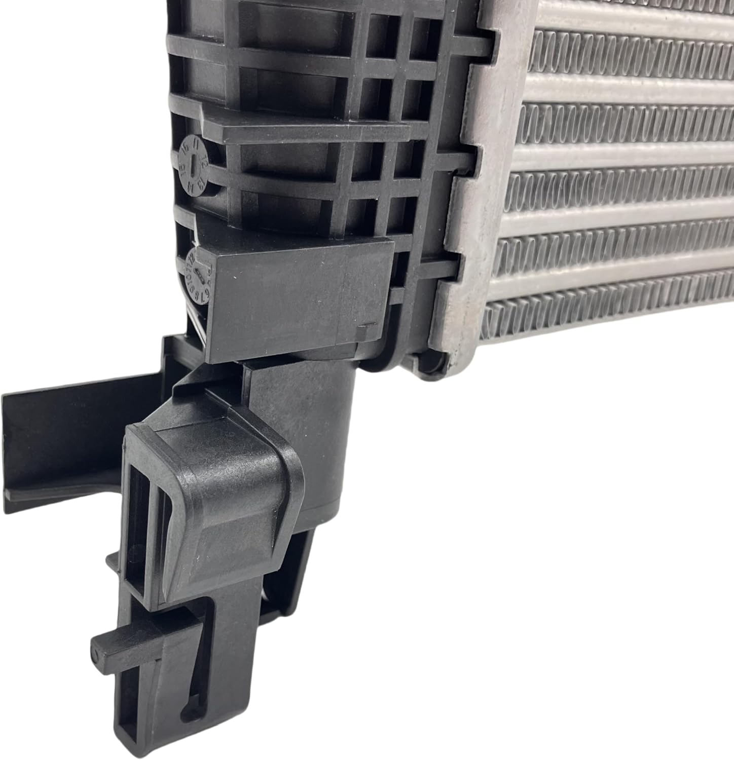 JSD E058 Intercooler/Tubo Charge Air Cooler fit 2011-2015 Cruze 13311080 1.4T 2013-2016 Verano 2T