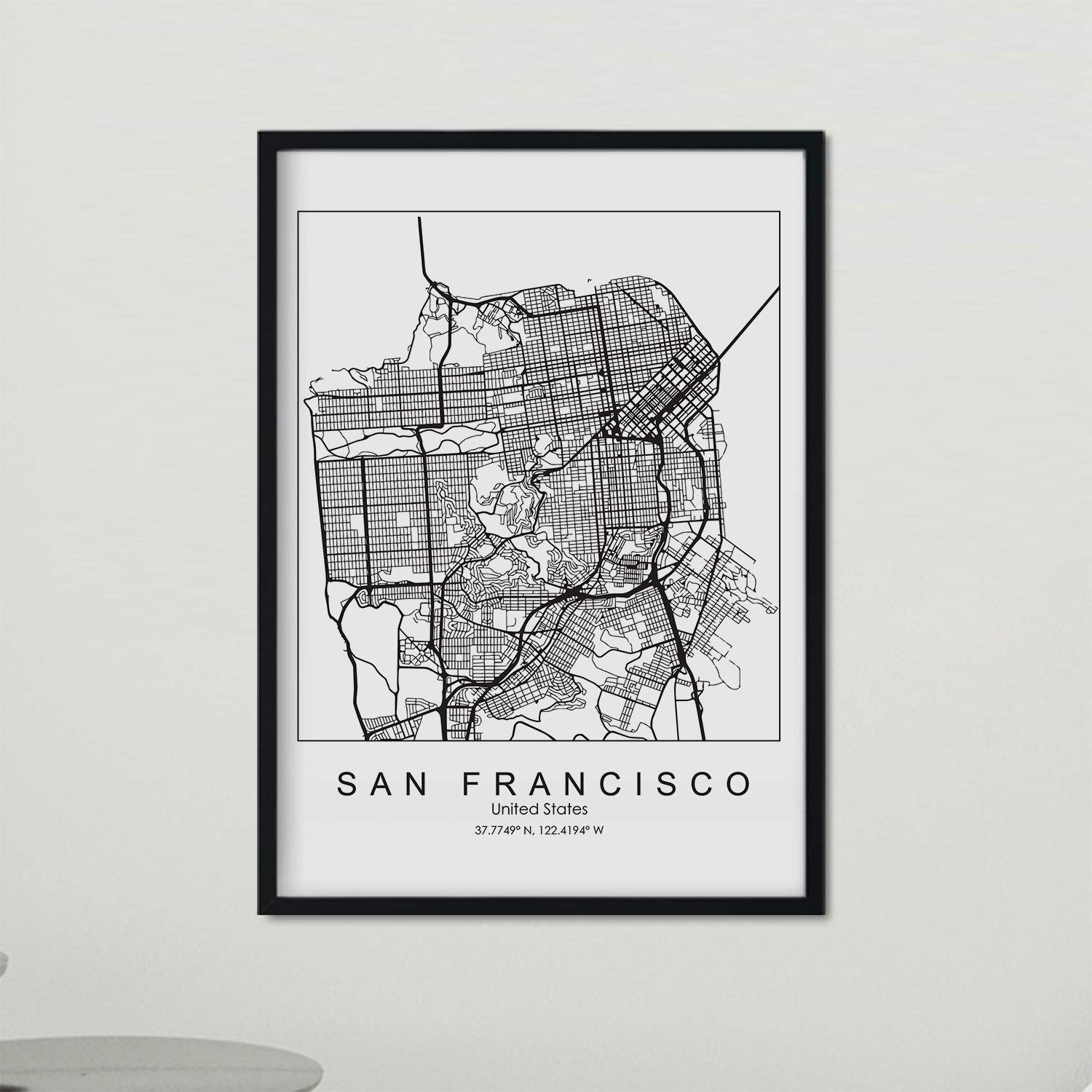 Nacnic Poster with map of San Francisco. US film with images of maps and roads of major US cities. A4 size frame