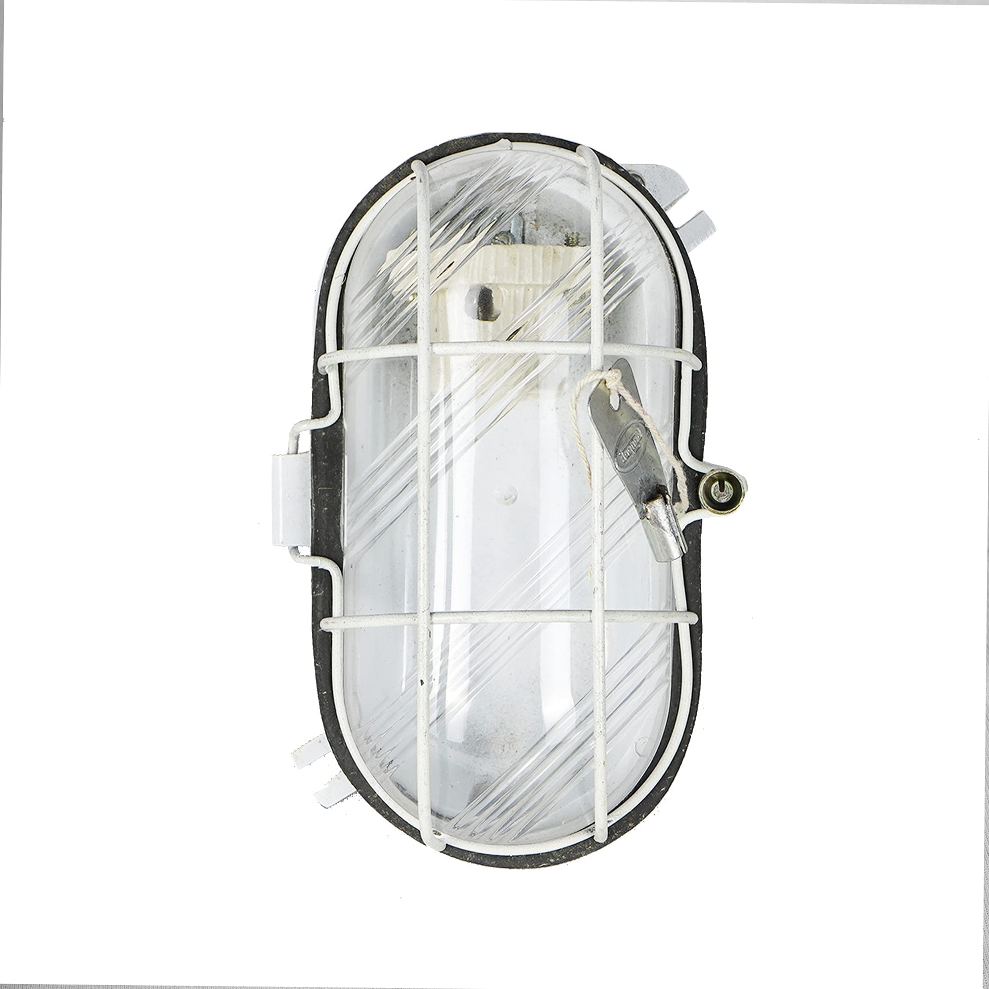 9 watt-20 watt Casting White Base B22 Holder Bulkhead (Pack of 1)-picture-19
