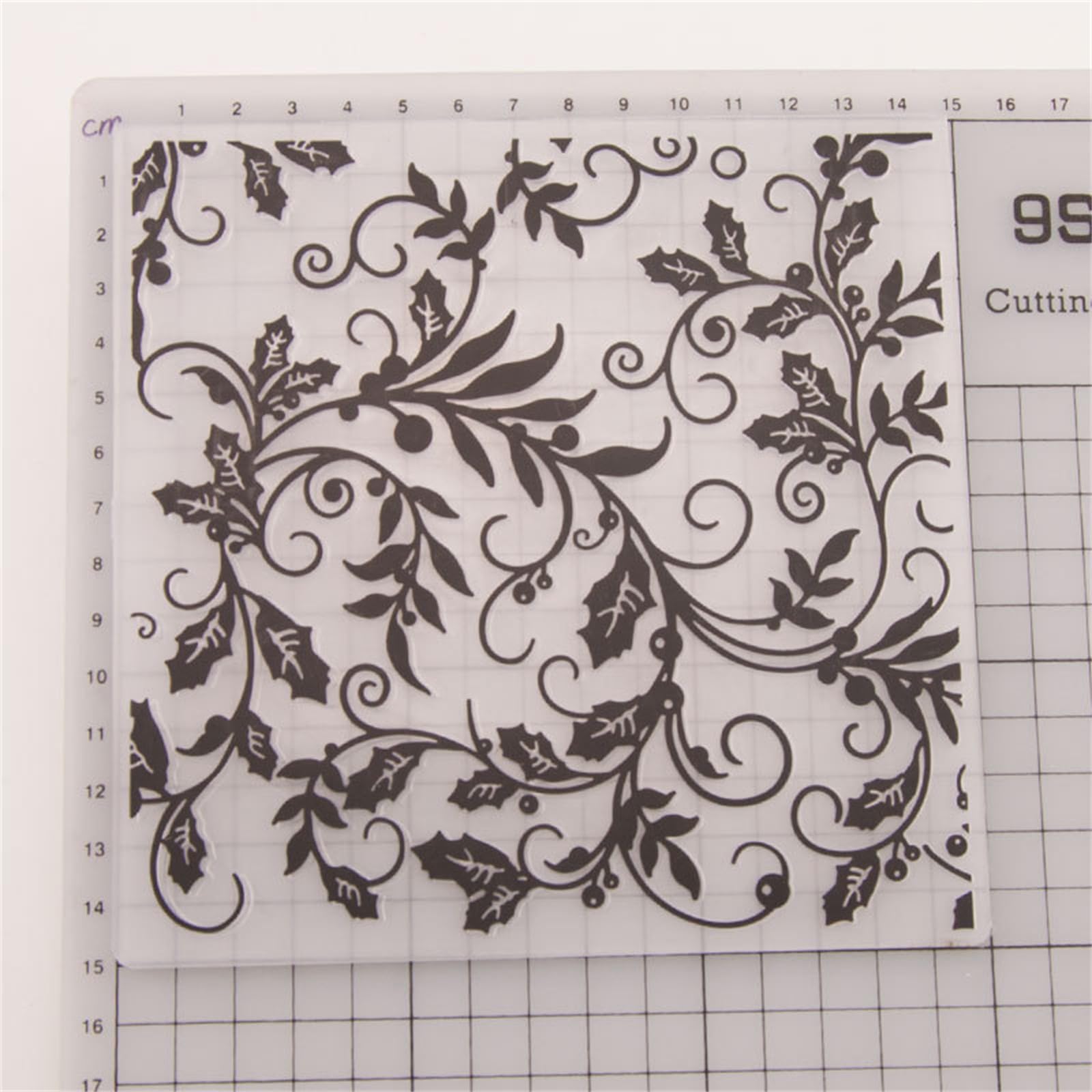 DIYology Christmas Leaves Texture Plastic Embossing Folders for Cards Making Berry Branches Embossing Stencils for DIY Paper Crafts Scrapbooking Polymer Clay Decoration