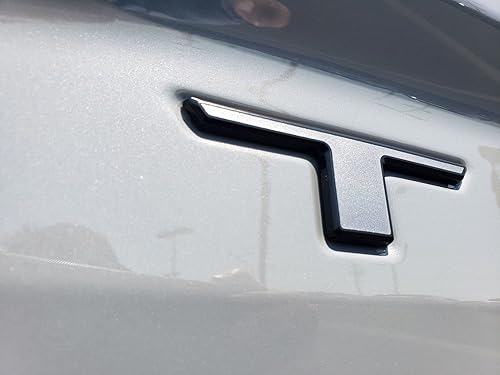 Miniatura 16 de EyeCatcher Pro Series - Letras insertas para portón trasero compatibles con Tacoma 2016-2023 (bandera americana BLKCHRMBLK)