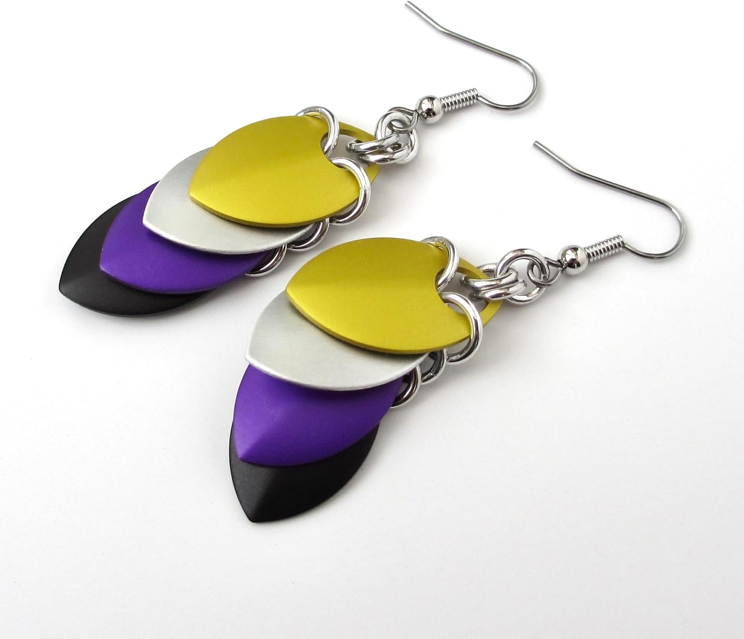 Nonbinary pride earrings, chainmail scales; yellow white purple black