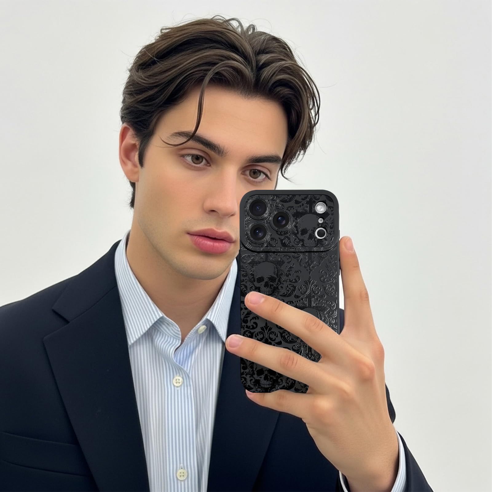 KANGHAR Progettata per iPhone 17 Pro, design estetico gotico con teschio e croce, per donne, ragazze e uomini, protezione completa della fotocamera, sottile, in morbido TPU, antiurto, colore nero