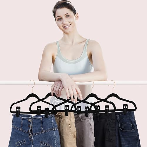 Miniatura 5 de TOFIIGREM Clips de terciopelo negro (paquete de 50), clips de terciopelo antideslizantes para colgar faldas para perchas de terciopelo, clips de