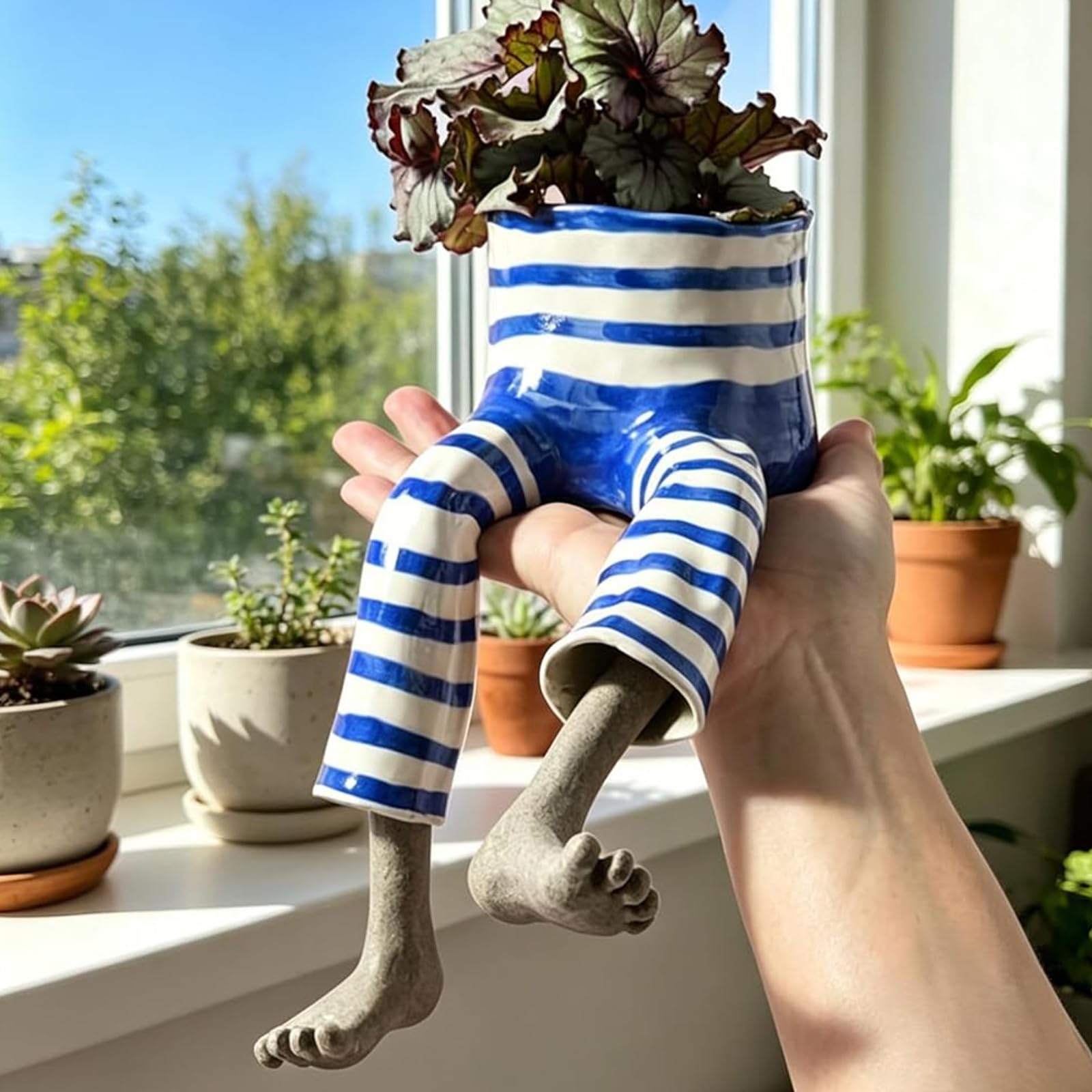 QUNZIDRESS Creative Sitting Human-Shaped Planter Pot,Garden Statue Planter,Cute cantilevered flowerpots Succulent Plant pots Ornament Creative Resin Flower Head Planter,Gifts for Plant Lovers