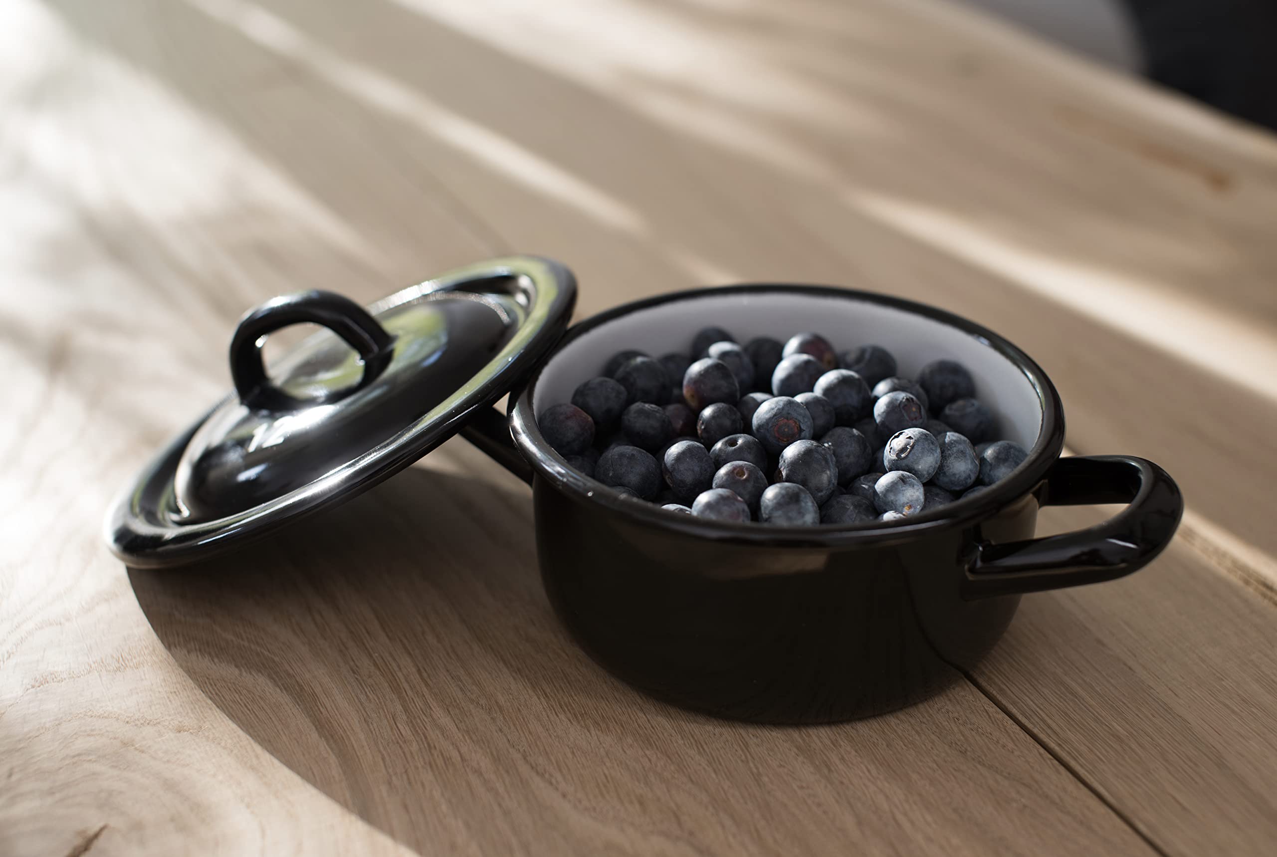 Cocotte Ronde Fonte Noire 24 Cm