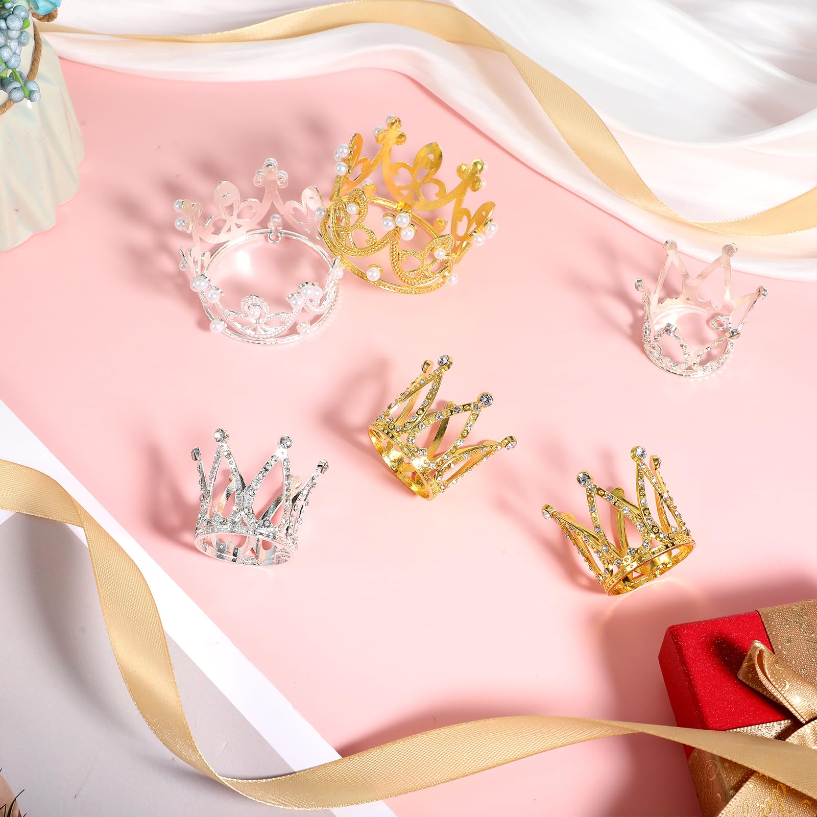 6 PCS Mini Couronne Gâteau Toppers Or Argent Couronne Cupcake Toppers Petite Couronne Diadème Gâteau Toppers pour Anniversaire Mariée Mariage Royauté Thème Décoration de Fête Fournitures