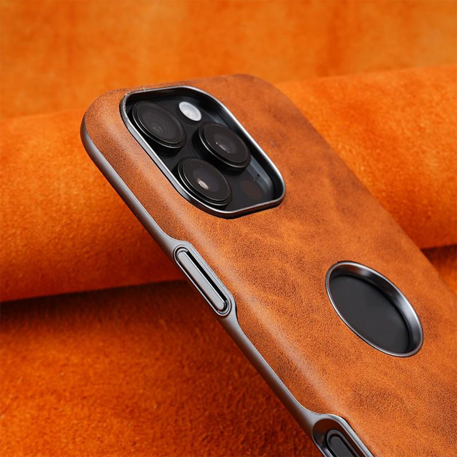 Skórzane etui do iPhone 16/16 Pro/16 Plus/16 Pro Max, magnetyczne, bezprzewodowe etui do ładowania, logo retro, odporne na upadek, etui biznesowe, 16, fioletowe