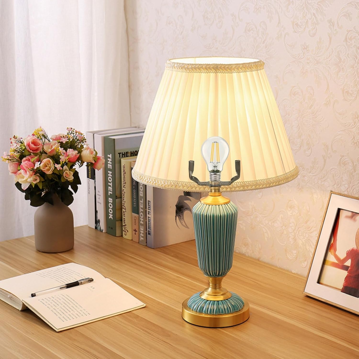 2PCS Lamp Harp Saddle Base 1/8 IP Antique Black Saddle Lamps Stand Threaded Base Non-Slip Collar Ring Adapter Lampshade Holder for Replacement Metal Lamp Shade Accessories and Parts Bracket