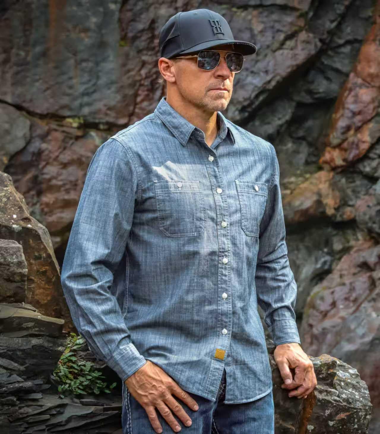 Dubinik® Chambray Shirt Men Long Sleeve Cotton Work Shirts with 2 Pockets Casual Button Down - Image 2