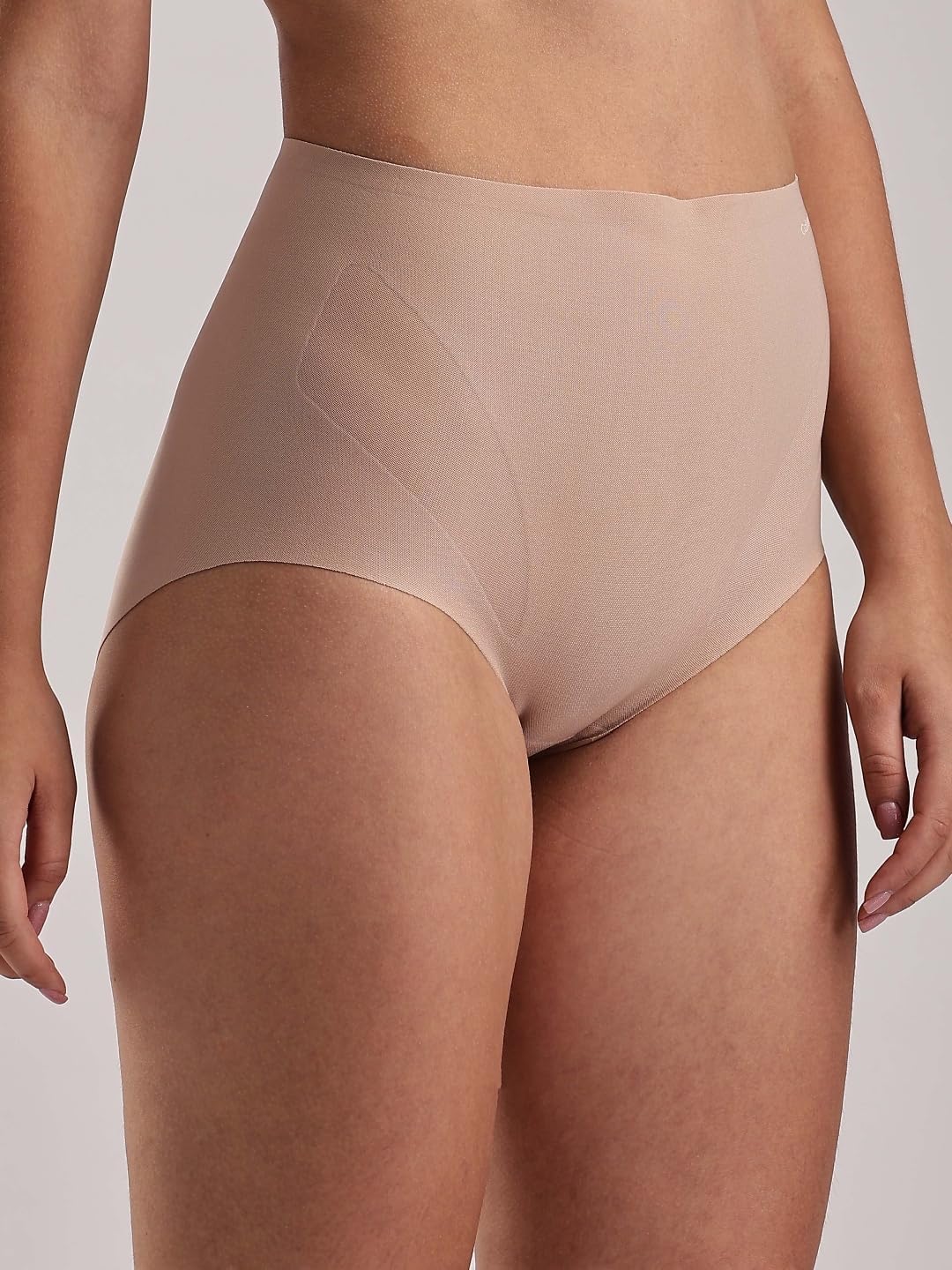 Calvin Klein Women's Shapewear Stay-put Mesh High-waist Brief Panty