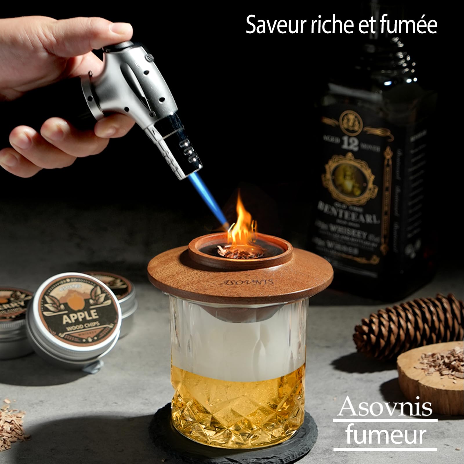 Kit fumoir à Whisky avec Torche – 6 Saveurs de copeaux de Bois, 2 Verres, 6 Pierres, kit d'infusion à Cocktail, Boisson Ancienne, Cadeau d'anniversaire pour Homme, Papa (sans Butane) (Ébène)
