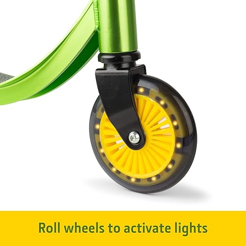 Miniatura 2 de TOMY John Deere - Patinete de aluminio para niños y niñas, incluye ruedas iluminadas y altura ajustable para niños en crecimiento, para edades de 5
