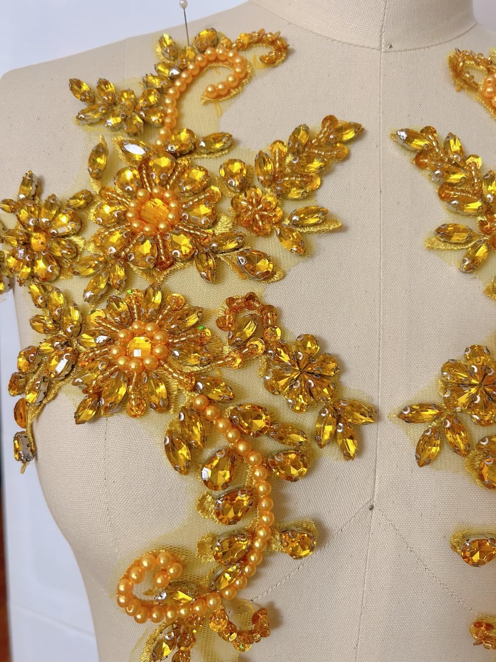 Sewing Costumes Lace Patches and Appliques Designer DIY Bodice Chest Decoration Ornament with Glass Acrylic Crystals Rhinestones for Sew on Wedding Dress Elegant Clothing Prom (Golden)