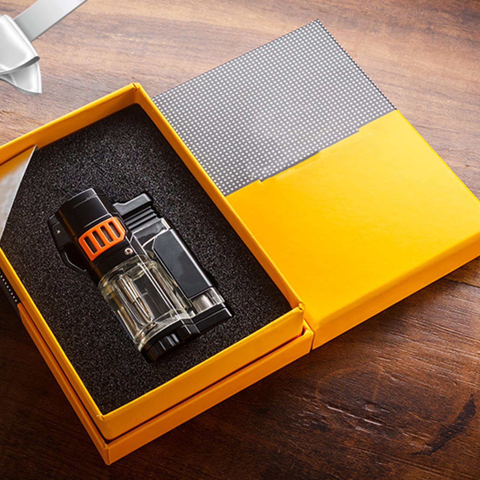 Encendedor de Cigarros de Bolsillo Triple Jet Blue Flame Antorcha Encendedores a Prueba de Viento Butano Recargable Gas Herramientas para Fumar con Perforadora de Metal,Orange