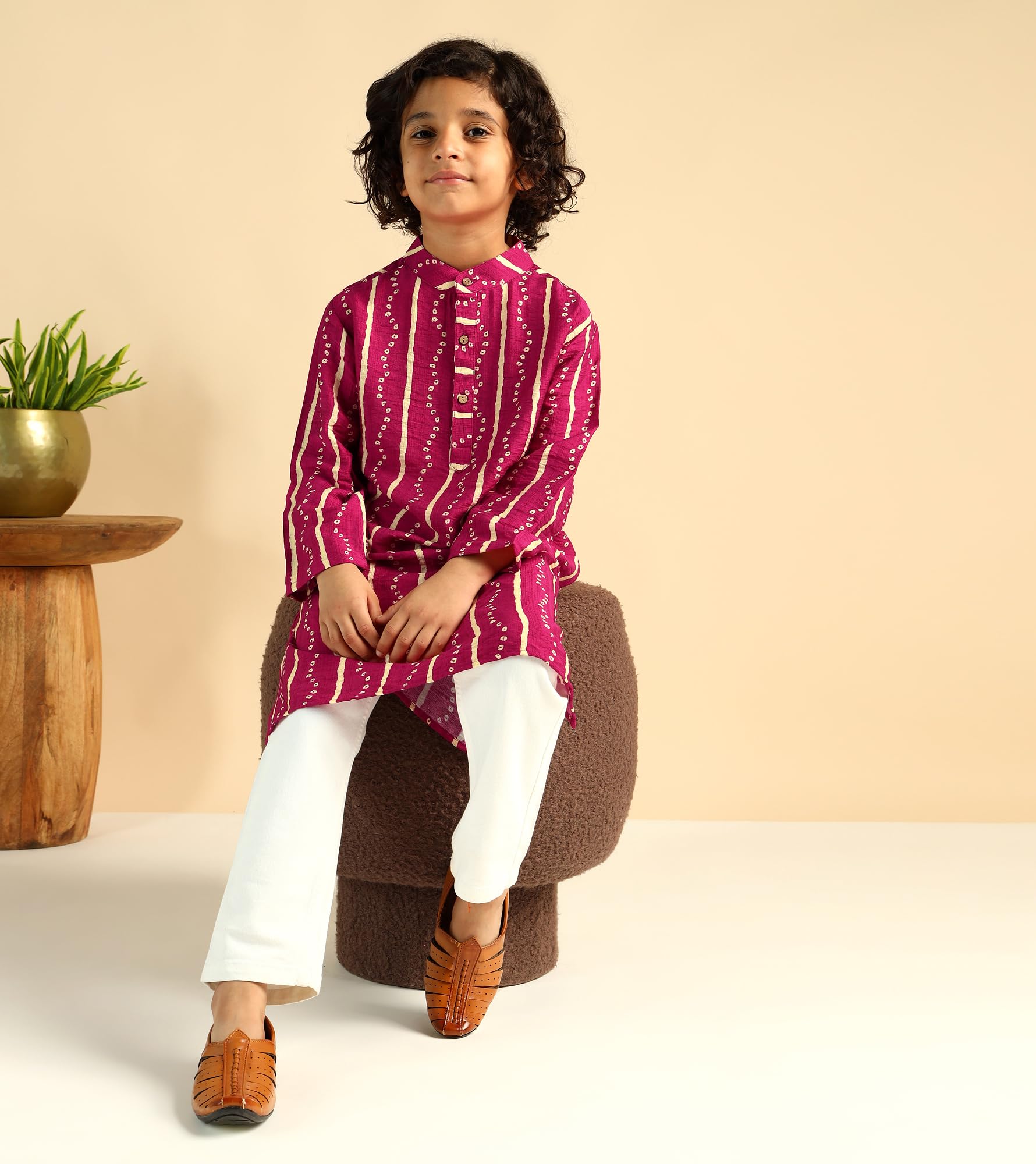 Bugandbees Boys Bhandhani Print Nylon Knee Length Kurta|Full Sleeve|Mandarin Collar|Kids Clothes for Boys Dress 10-11 Years Ethnic Wear|Fancy Dress|One Piece(BBKUB00000335_10-11Y_Magenta) 1