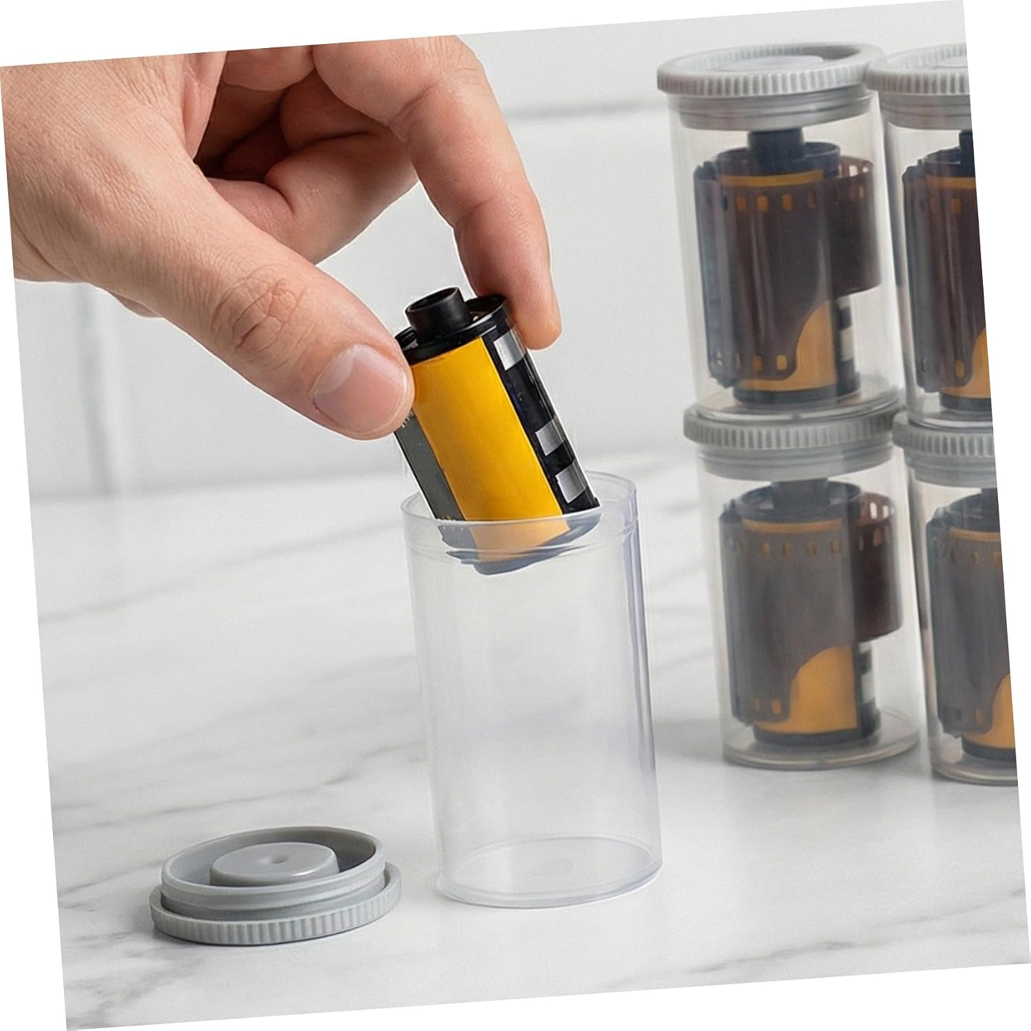 NOLITOY 40pcs Plastic Film Canisters with Lids, Mini Storage Boxes for Film Camera Accessories, Science Projects, and Art Supplies Organization