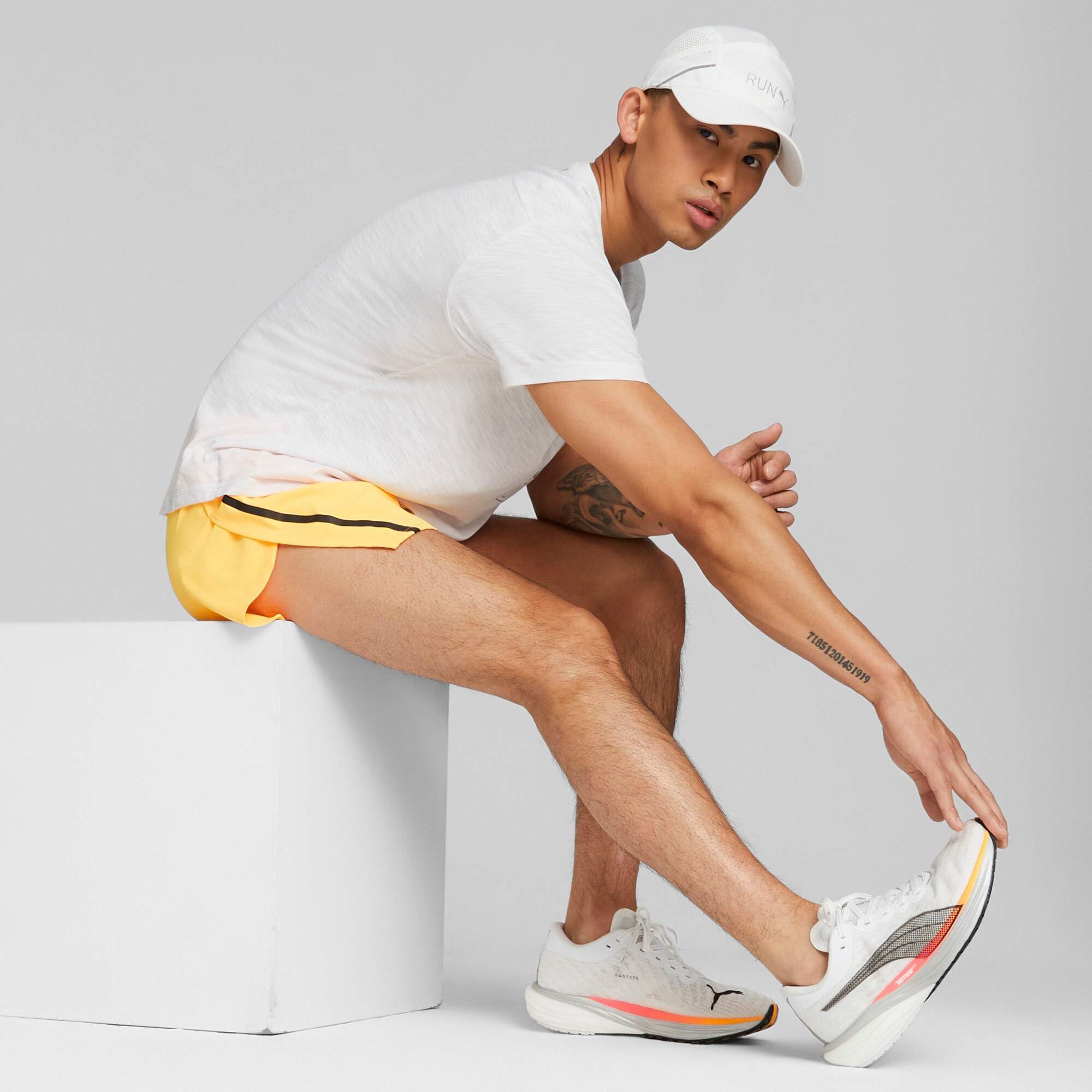 PUMA Unisex-Adult, Lightweight Runner Cap, White, (2408002) 1
