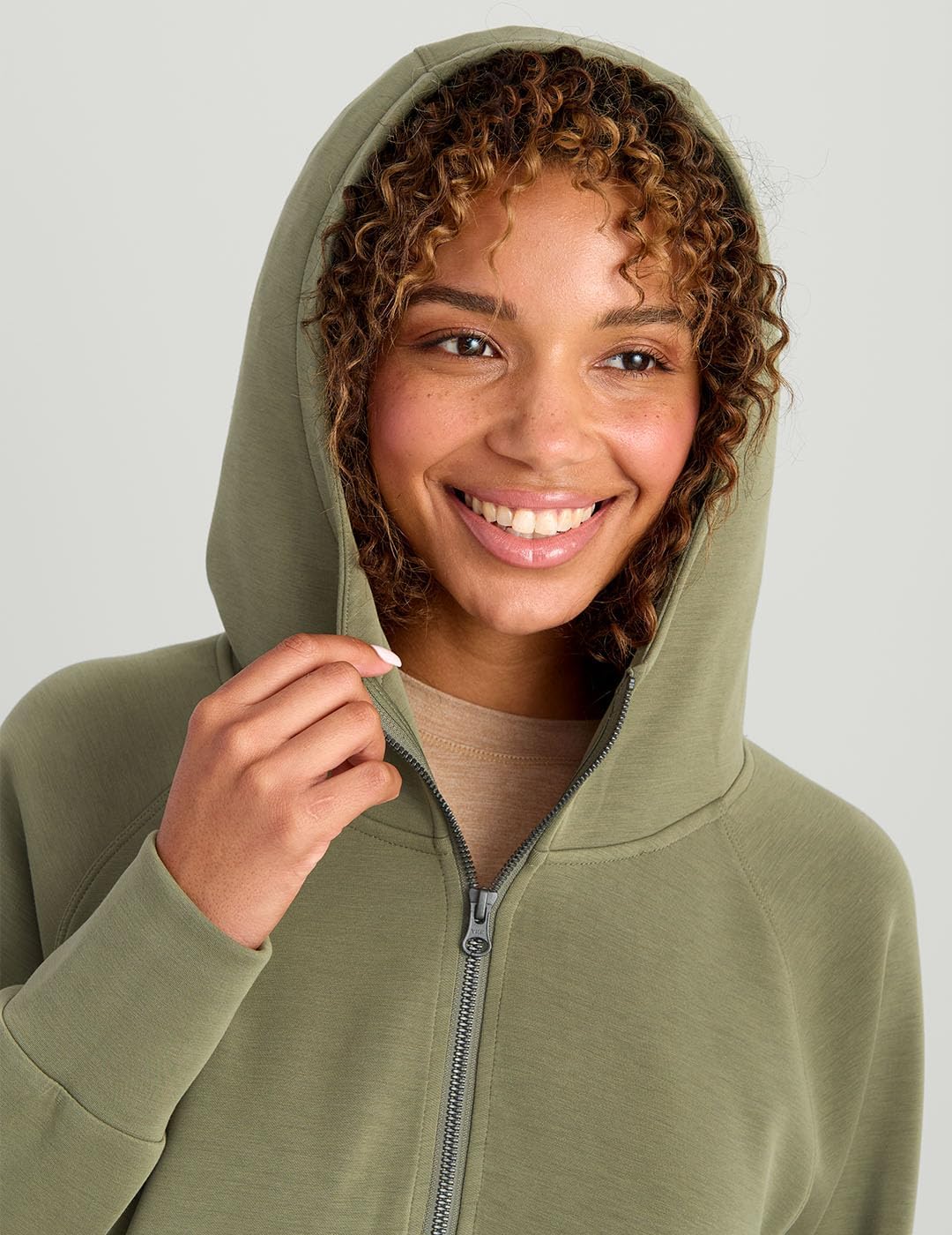 HUK womens Bayside 1/2 Zip Hoodie, Super Soft Spacer Knit Fabric, Oversized Fit, Kangaroo Pocket - Image 3