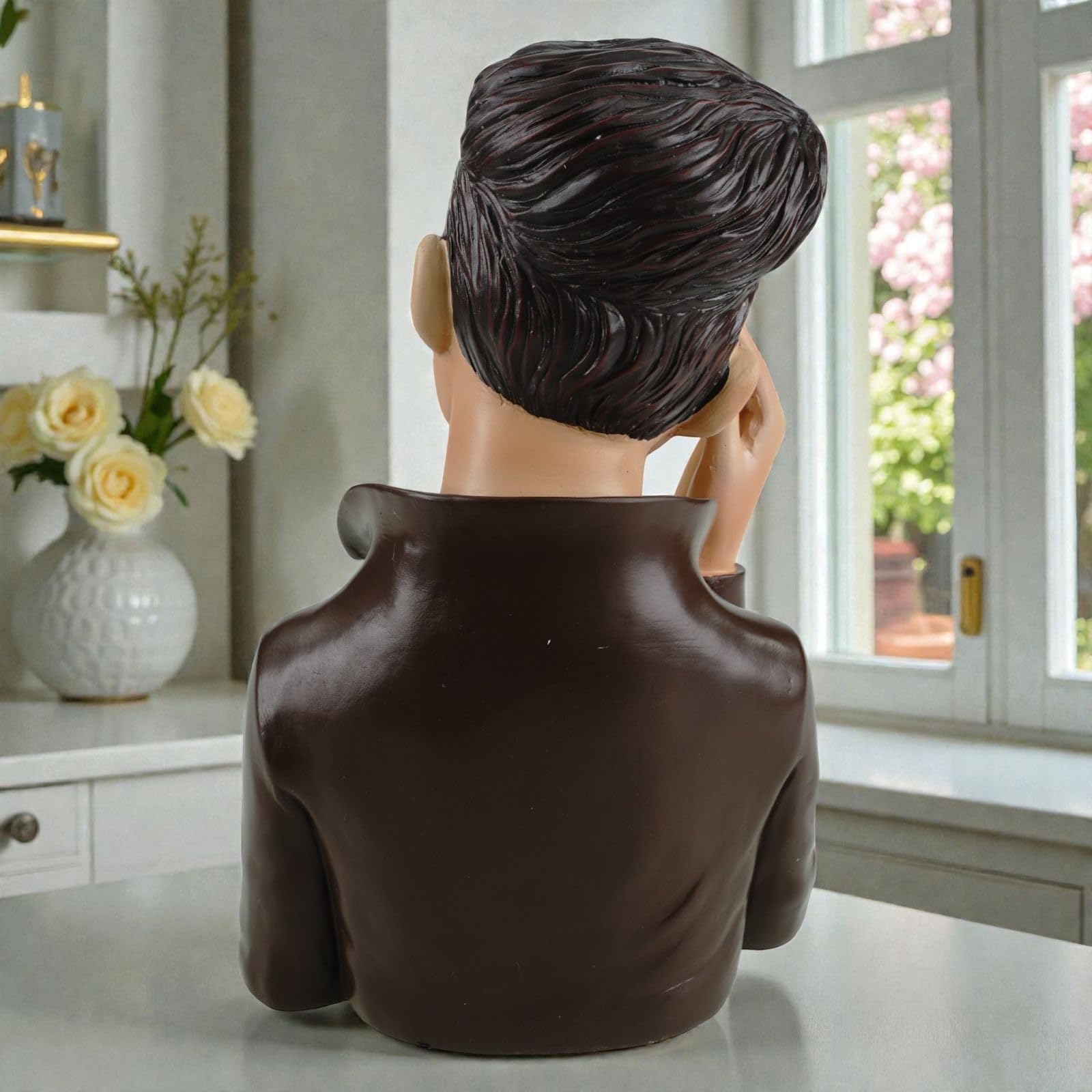 Kremers Schatzkiste Deko Büste Mann modern Dekofigur Männerbüste Polyresin Handbemalt 26 cm Stilvolle Wohnaccessoires in Weiß-Schwarz Elegante Tisch- & Regaldekoration