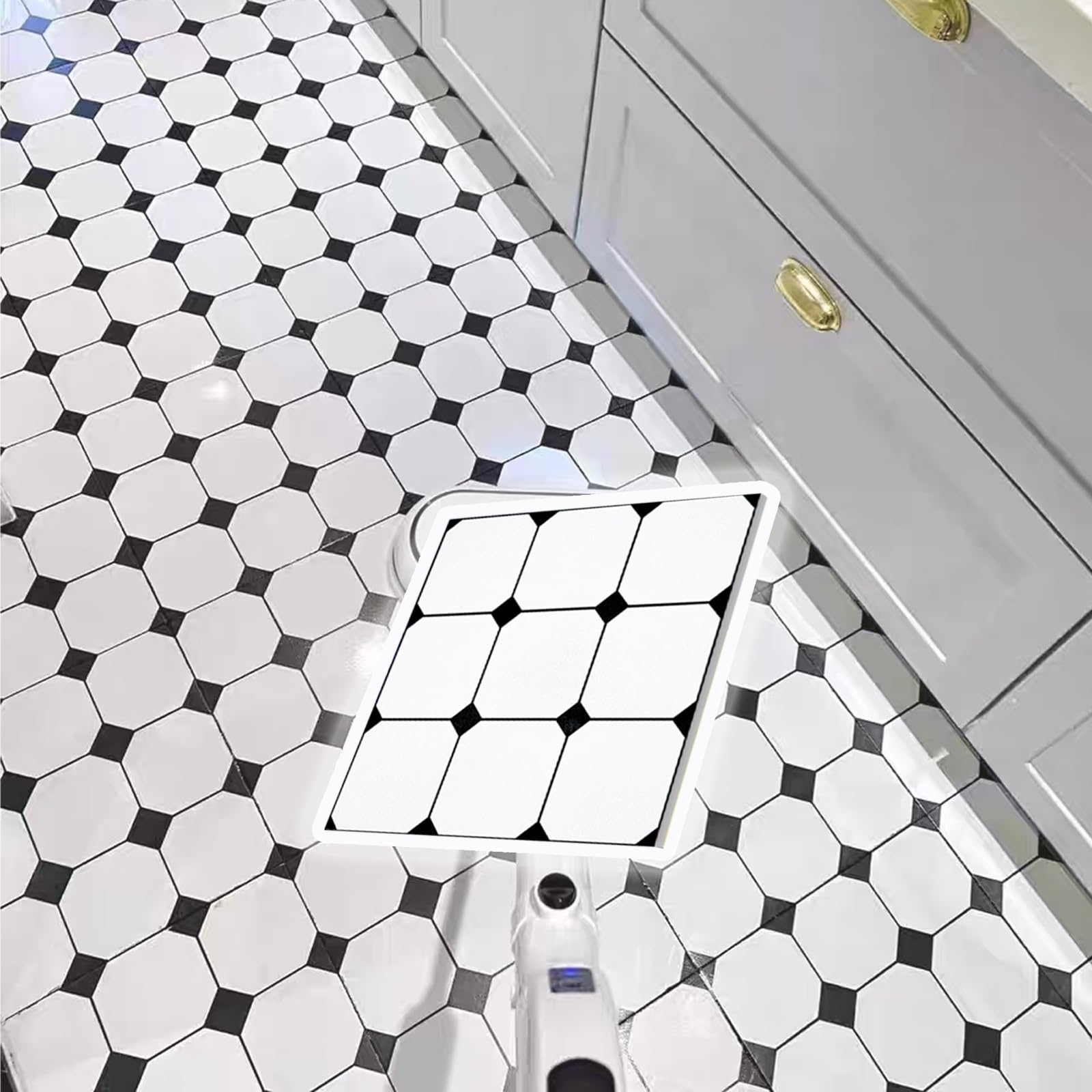 Azulejos de vinilo autoadhesivos para cambiar el suelo de la cocina sin ruidos ni reformas