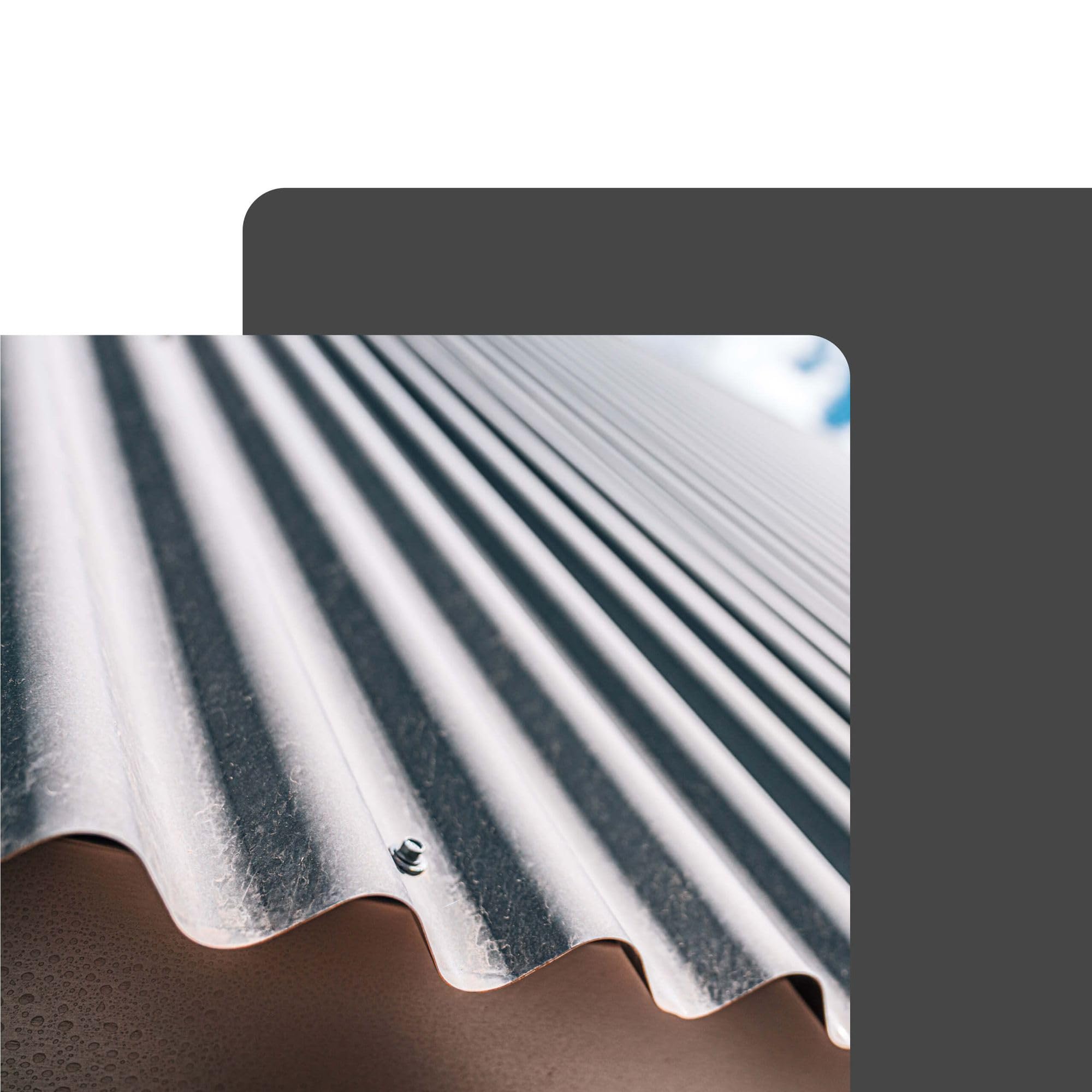 Fassadenprofile Profilo di ventilazione di gronda ondulato, 105 cm, PVC Nero, adatto al profilo di lamiera ondulata 6, ventilazione ottimale di facciate e tetti