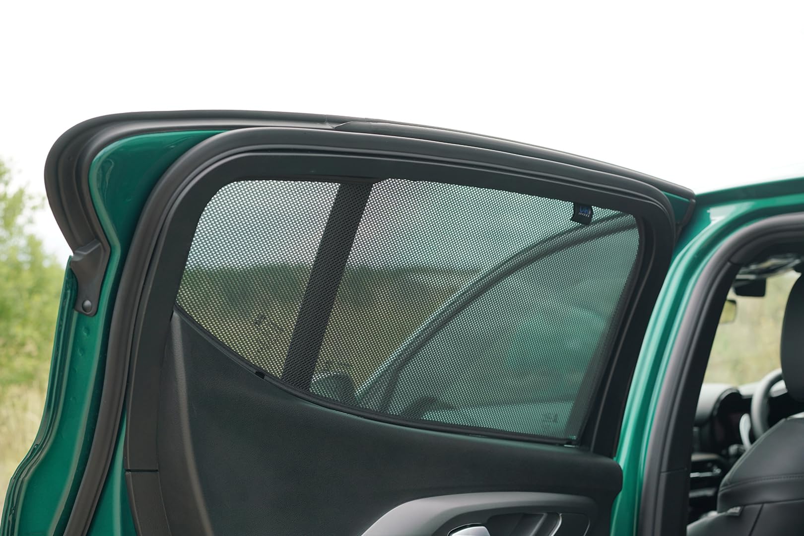 Set di Car Shades (Porte Laterali Posteriori) Compatibile con Alfa Romeo Tonale 2022- (2-Parti) Tendine Parasole su Misura