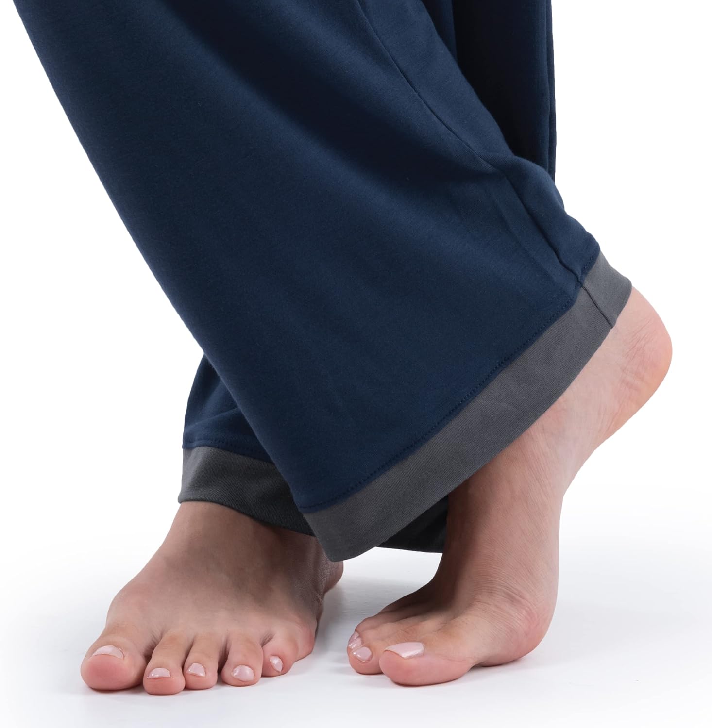 Fruit of the Loom womens Long Sleeve Tee and Pant 2 Piece Sleep Set - Image 6