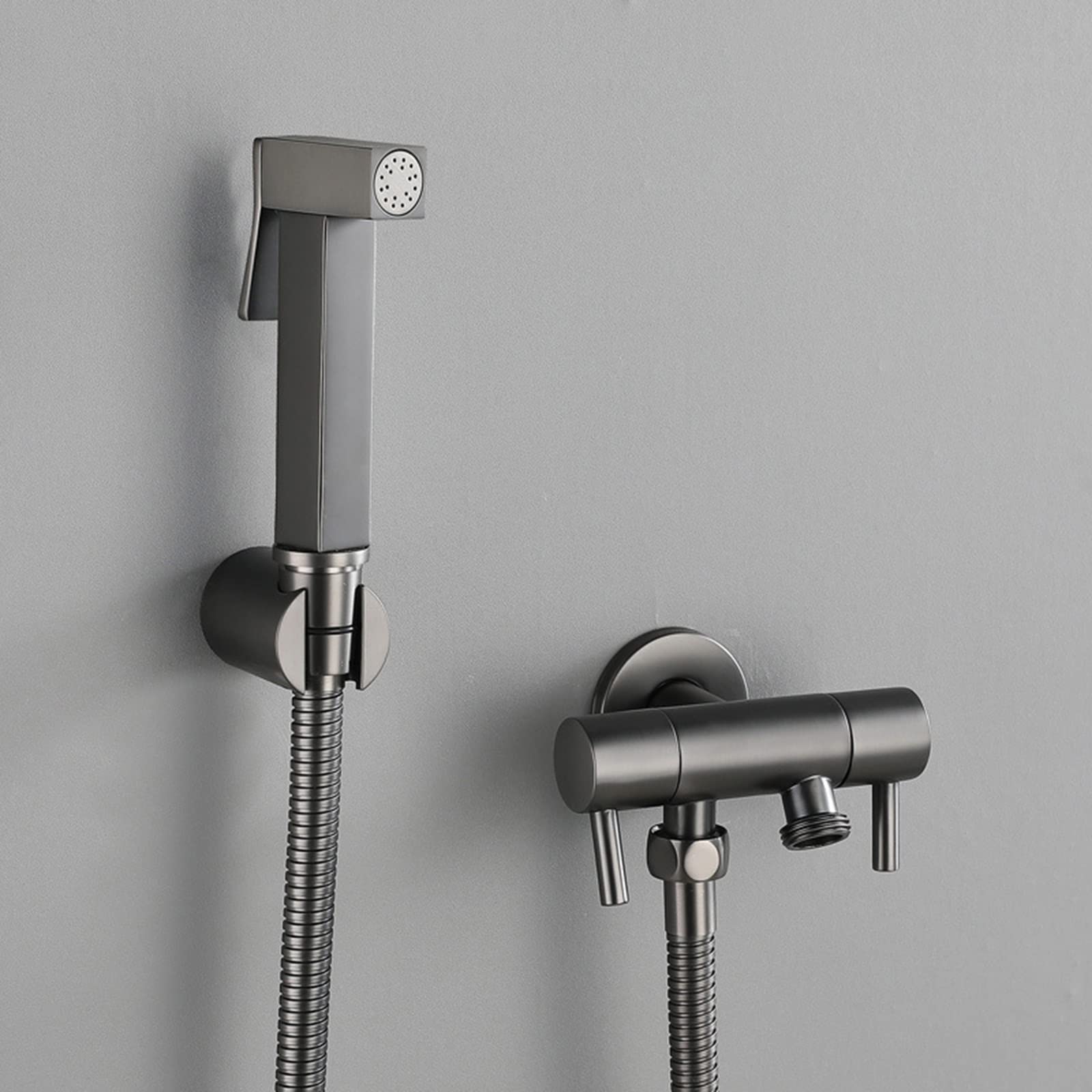 Bidet de toilette gris multifonctionnel avec jet de douche ajustable