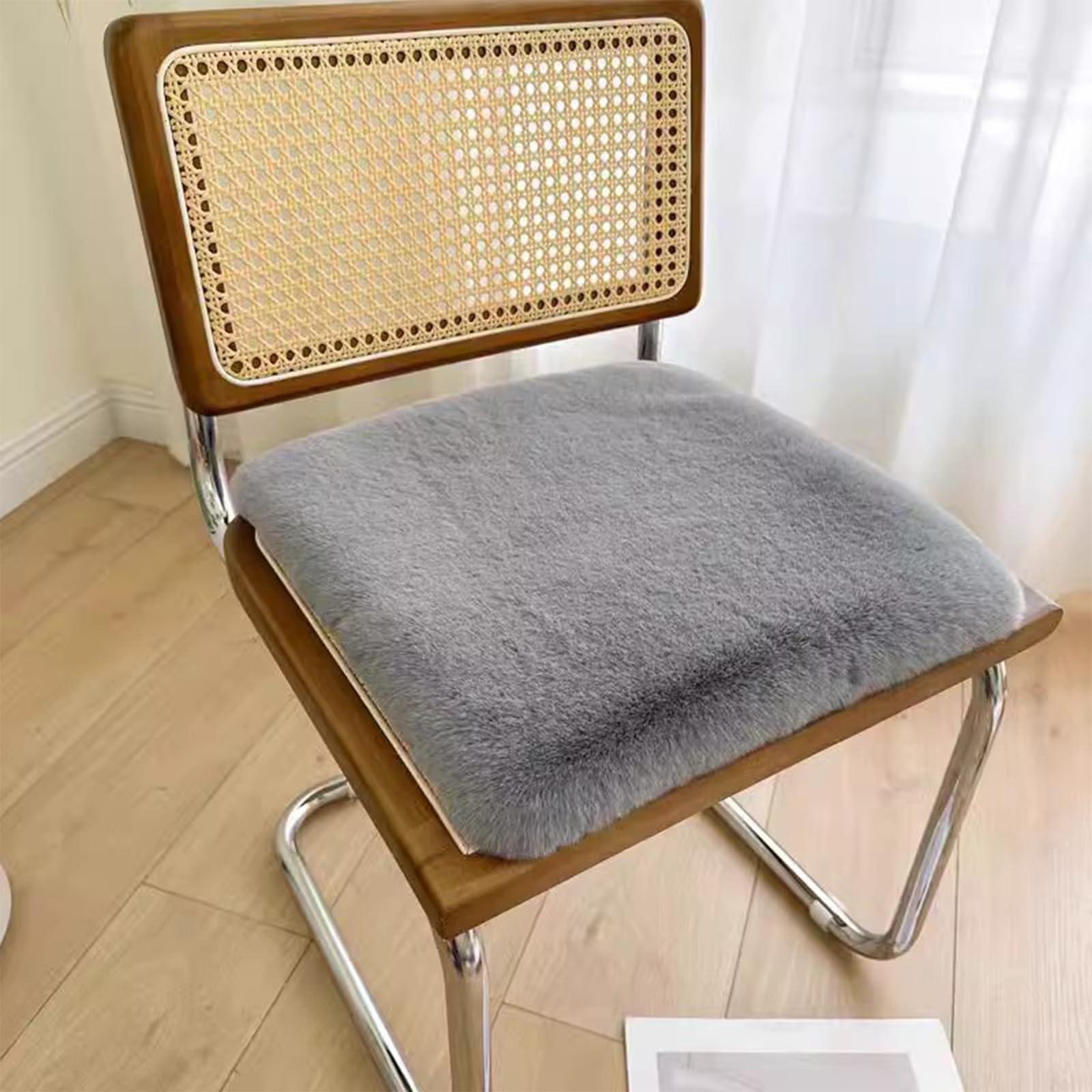 Coussin de siège fausse fourrure pour le bureau et le salon