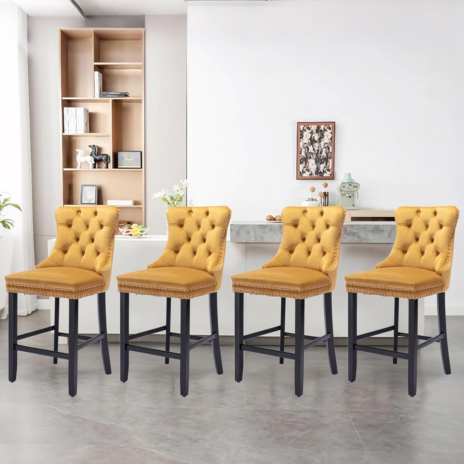 Elegant Velvet Bar Stools Set of 2,Delicate Upholstered Counter Height Barstool with Backrest,Wooden Legs Design for Kitchen Islands & Pubs（Gold）