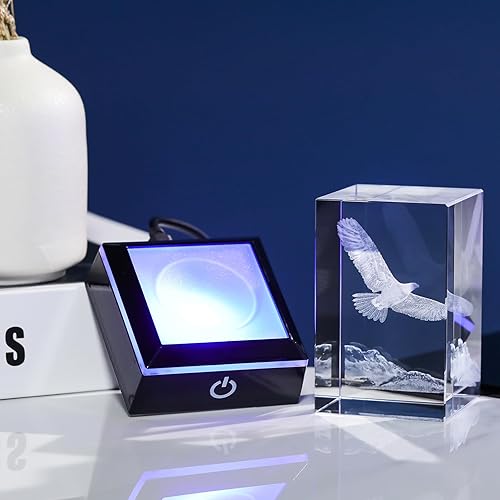 Miniatura 6 de Movdyka Figuras de águila grabadas en 3D de cristal, regalos para hombres con base de luz colorida, estatua de águila de animales, adorno de