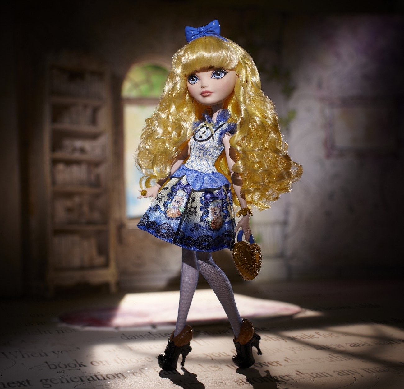 Mattel BJG93 - Ever After High Royal Blondie Lockes, Puppe
