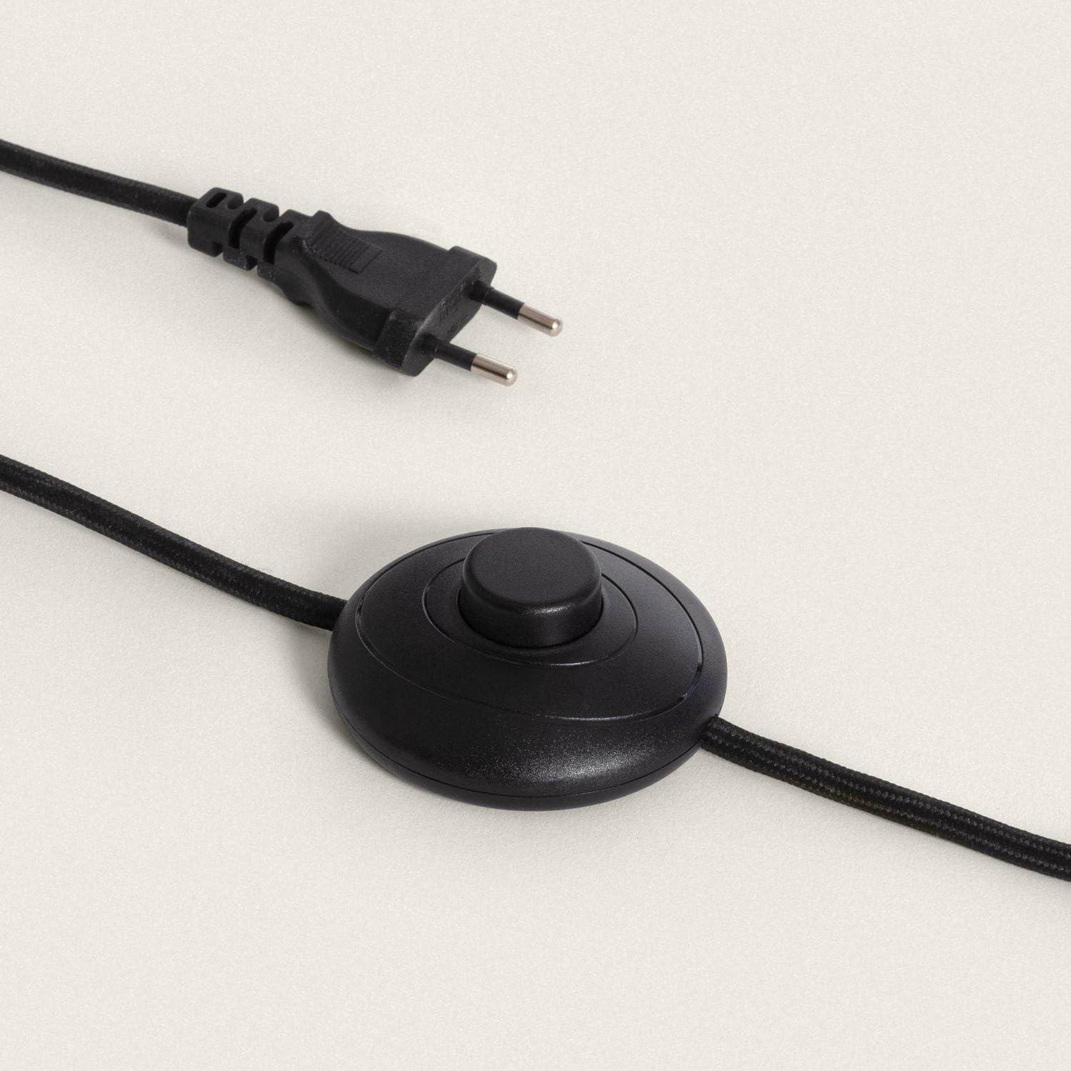LEDKIA Lámpara de Pie Madera y Metal Lizza Piramis Blanco | CasquilloE27