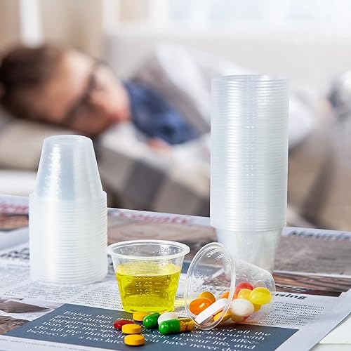 Vista 4 de Lilymicky Paquete de 500 vasos medicinales desechables (1 onza), vasos medidores de plástico médico para fines médicos, o mezcla y medición